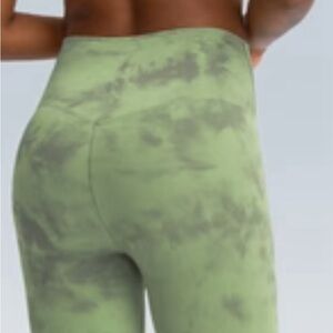 LULULEMON Green Marble Align Leggings